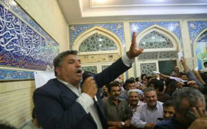 تامین اجتماعی به بهانه های واهی و نداشتن منابع مالی کافی بیمه کارگران ساختمانی را قطع کرده است تامین اجتماعی به بهانه های واهی و نداشتن منابع مالی کافی بیمه کارگران ساختمانی را قطع کرده است
